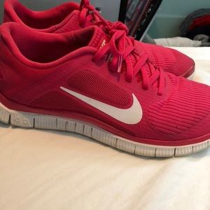 Nike Free Runs